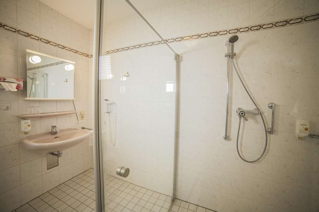 Akzent Hotel Gut Hoeing Unna Exterior foto